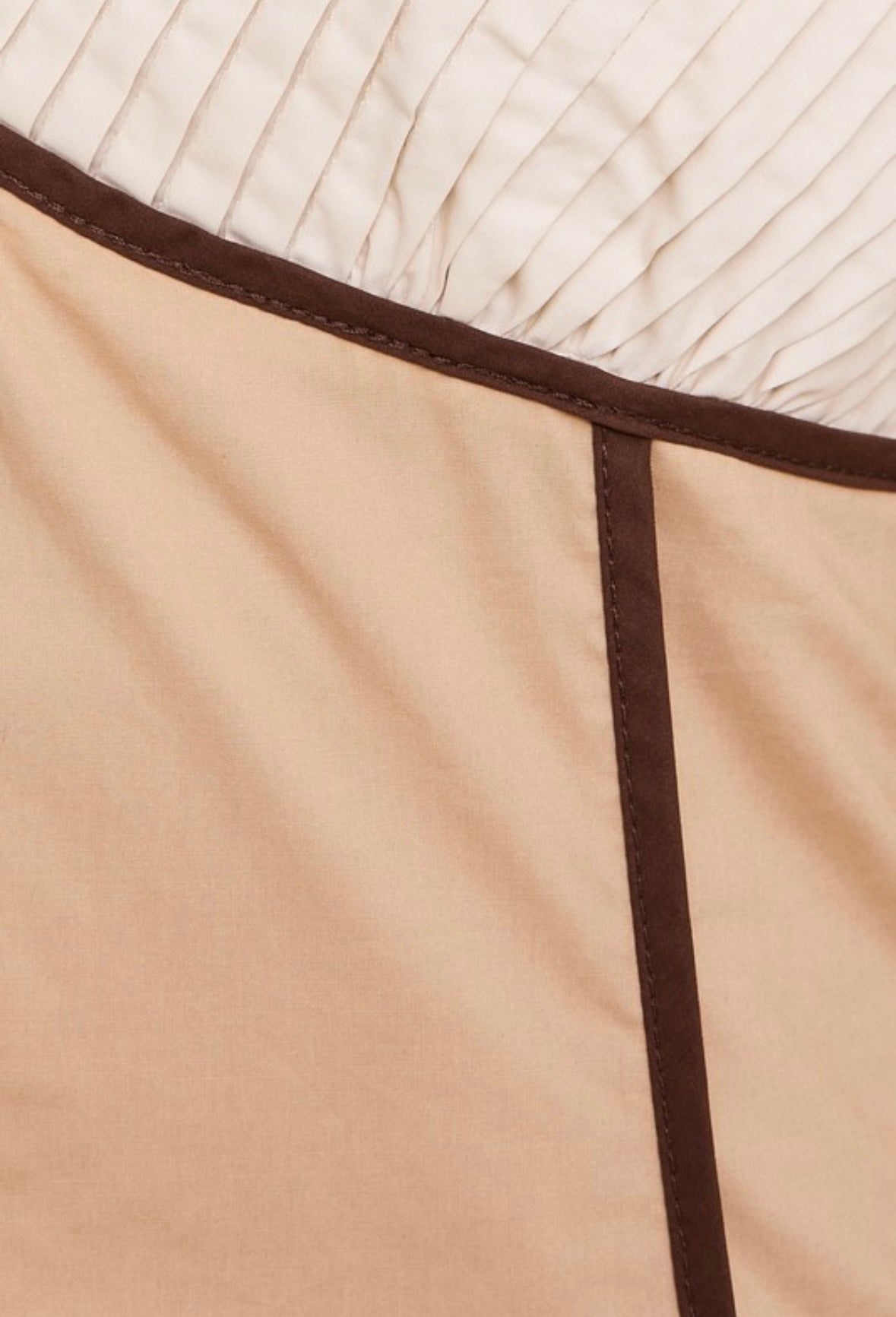 Contrast Binding Sleeveless