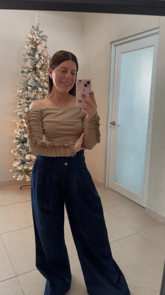 Camilia Off-Shoulder